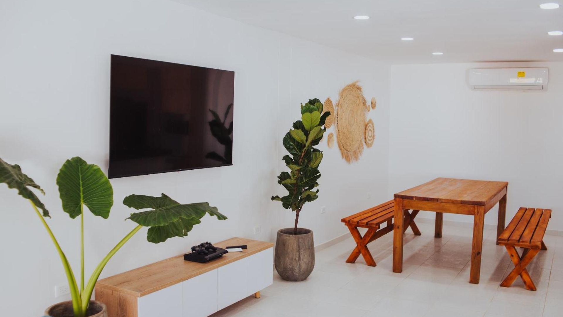 Casa De Playa Privada Con Piscina, Jacuzzi Y Rooftop Villa